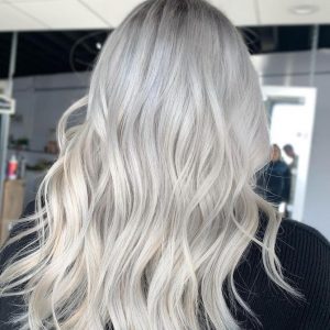 7 of the Best Colors to Cover Gray Hair | Wella Professiona