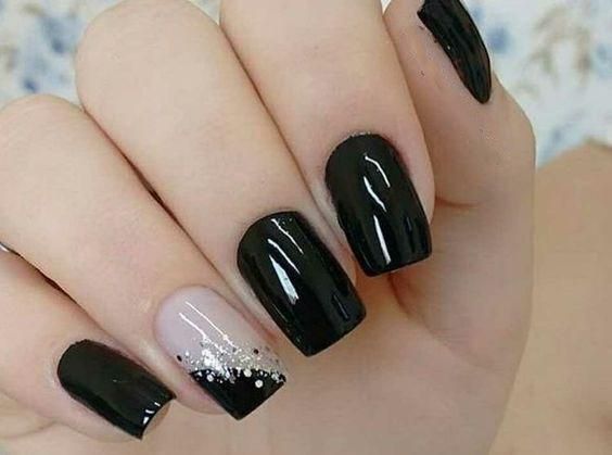 99+ Trending Black Nails Art Manicure Ideas | Black gel nails .