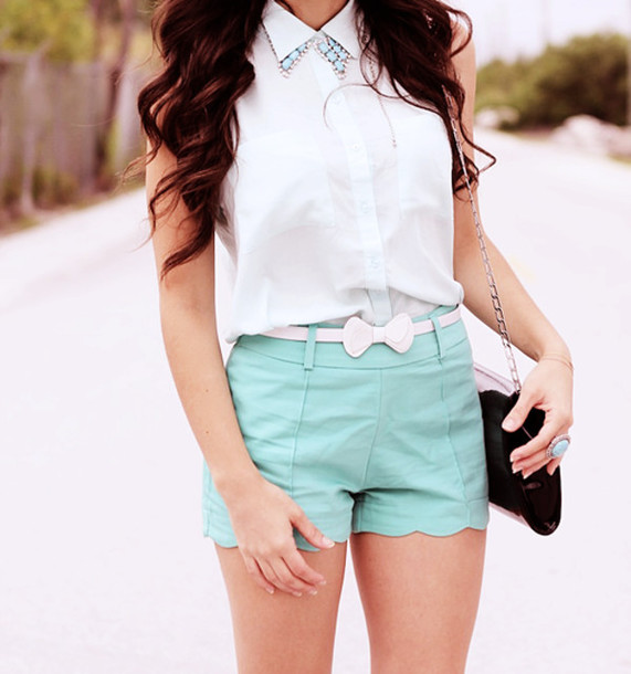 scalloped, scalloped shorts, collar, mint, belt, bow, ring, chain .