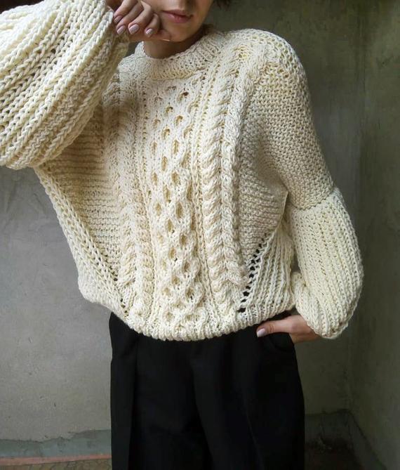 Chunky Knit Sweater Cable Knit Sweater in Sand Loose Knit | Et