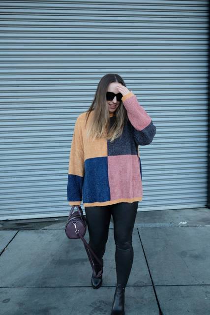 15 Cool Outfits With Color Block Sweaters - Styleohol