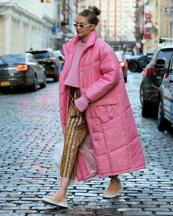 15 Colorful Winter Outfits To Repeat Right Now - Styleohol