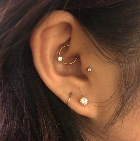 15 Bold And Chic Daith Piercing Ideas - Styleohol