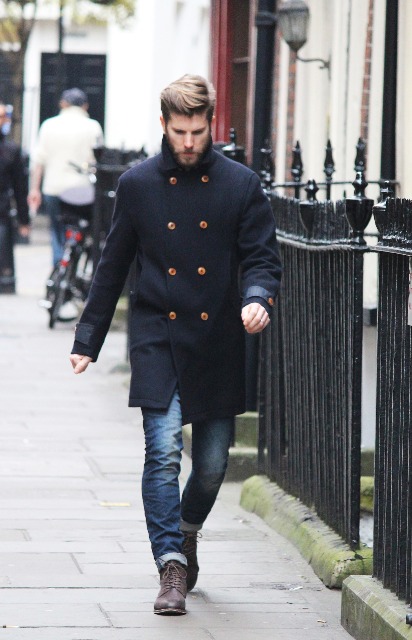 23 Winter Double-Breasted Coat Outfits For Men - Styleohol
