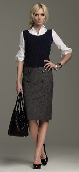 Outfits With Double Button Skirts – thelatestfashiontrends.c