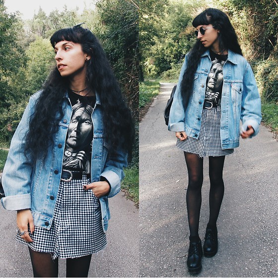 13 Fresh Ways to Style Your Denim Jacket this Fall - Outfit Ideas