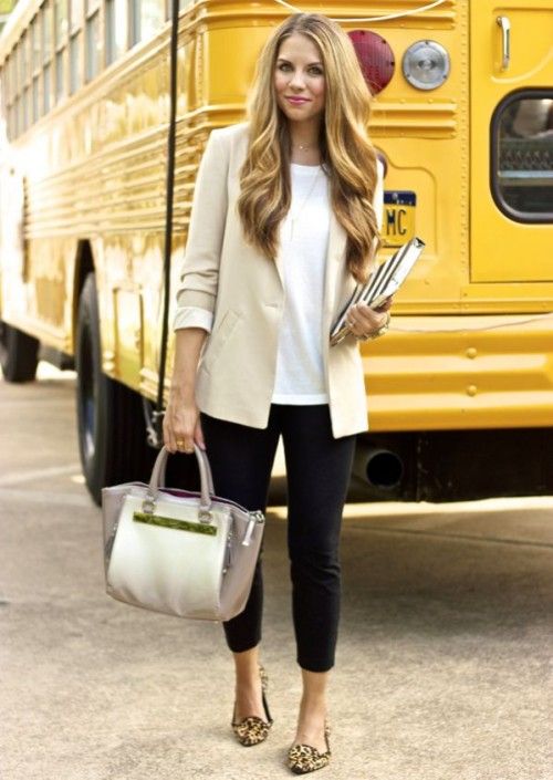 23 Stylish And Comfy Work Outfits With Flats - Styleoholic | Comfy .