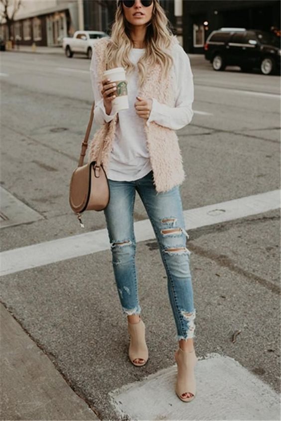 26 Casual Women Spring Outfits to Copy for 2020 - Fancy Ideas .