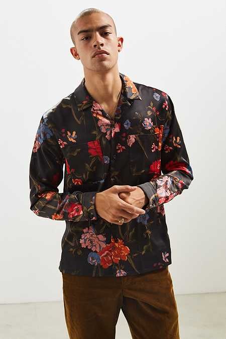UO Satin Floral Button-Down Shirt | Black floral shirt, Button .