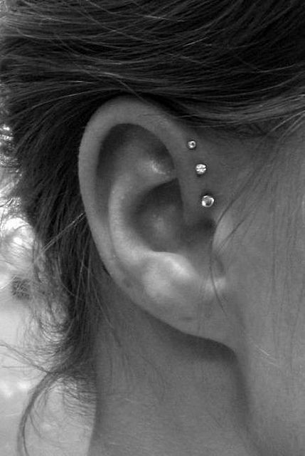 triple forward helix piercing - I think this looks so cute but I .