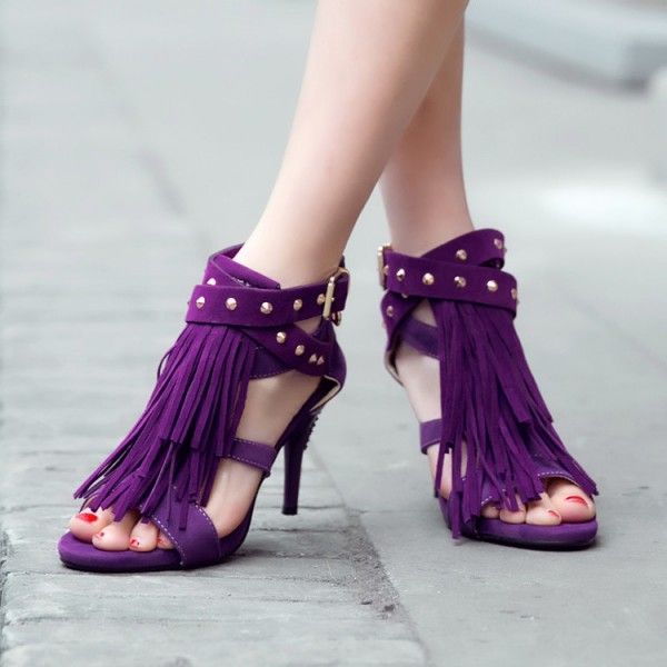 Women's Style Fashion T Strap Heels Violet T Strap Sandals Rivets .