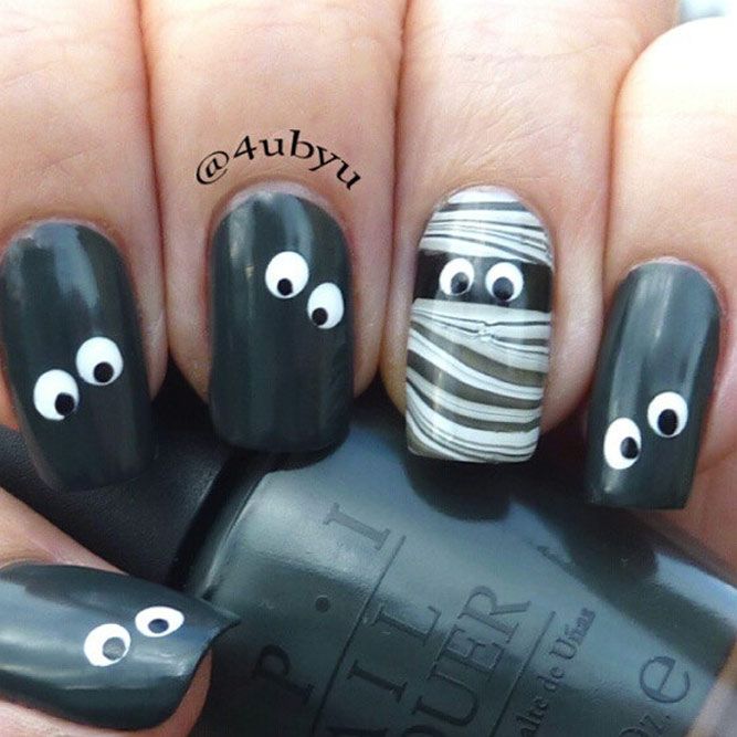 41 Cute And Creepy Halloween Nail Designs 2020 | Halloween nail .