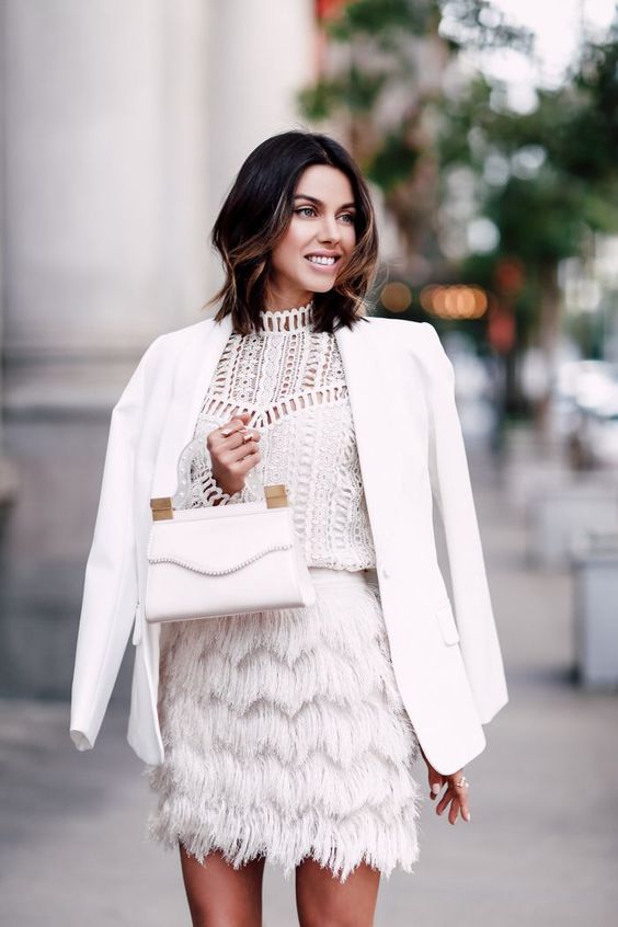 15 Trendy Holiday Outfits With Feathers - Styleohol