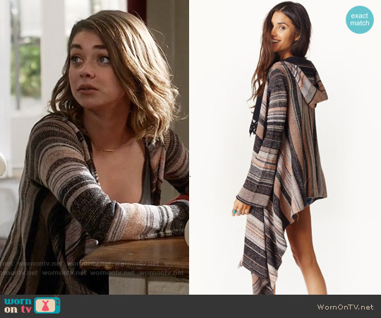 WornOnTV: Haley's striped hooded cardigan on Modern Family | Sarah .