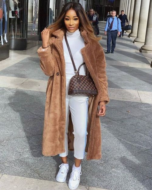 Faux fur teddy coat styling ideas | Winter fashion outfits, Coat .