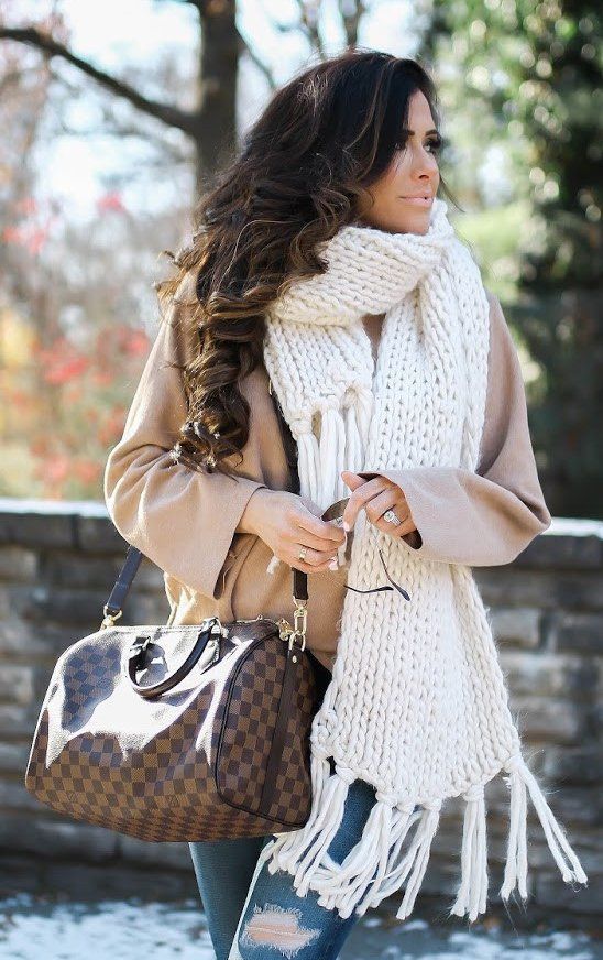 15 Cool Ideas To Wear A Chunky Knit Scarf - Styleohol