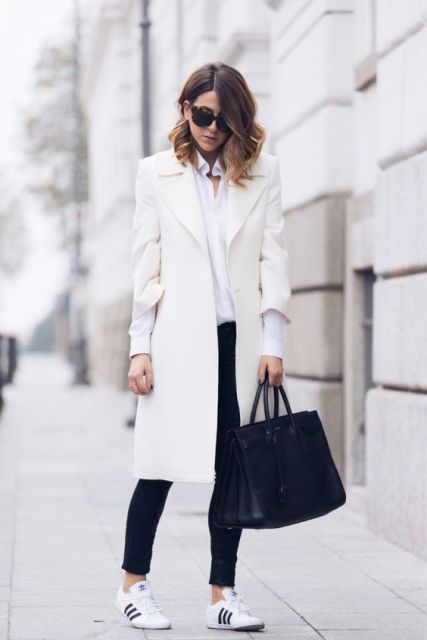 22 Awesome Ideas To Wear White Coats - Styleohol