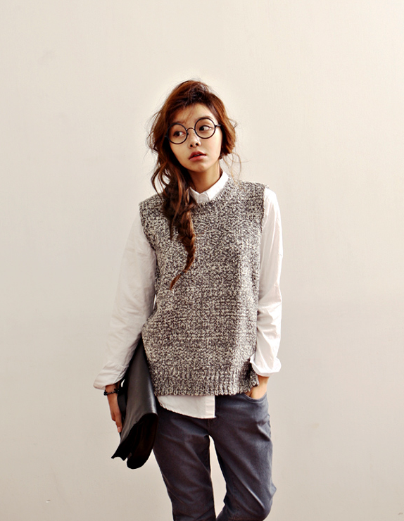 uhthisismyname | Sweater vest outfit women, Knit vest pattern .