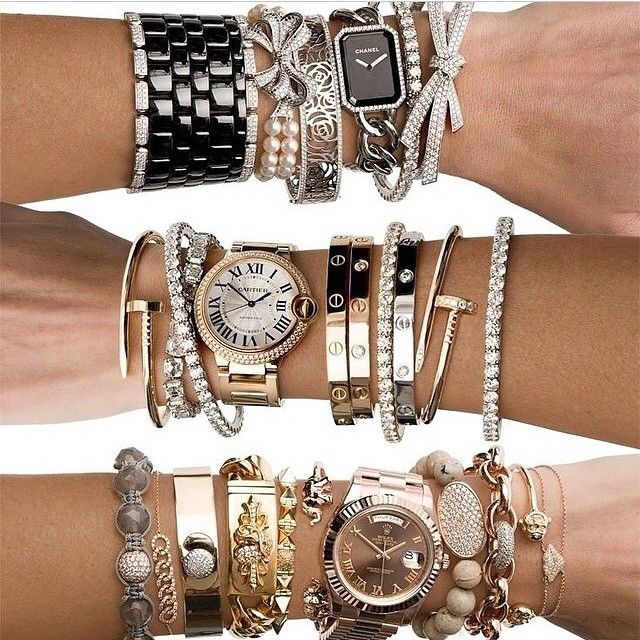 So much silver and sparkles! So many choices! I have to have them .