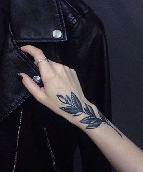 30+ Intricate Leaf and Branch Tattoo Designs for Girls and Women .