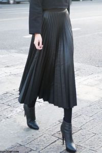 Pleated Leather Skirts | Leather pleated skirt, Fashion, Long .