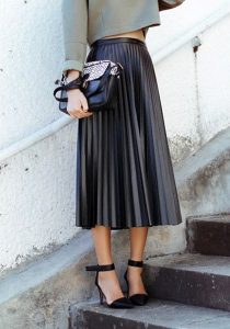 Tanya Burr Style Steal: Pleated Black Leather Skirt … | Fashion .