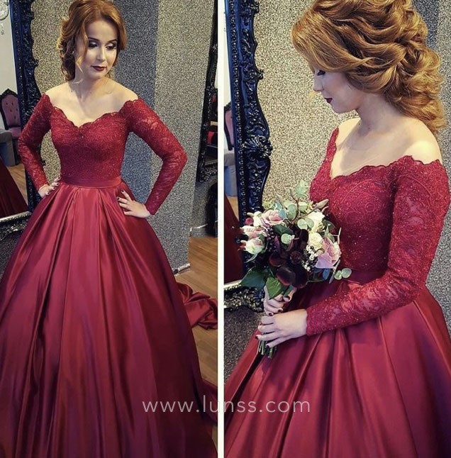 Scalloped V-neck Long Sleeve Wine Lace Ball Gown - Lun