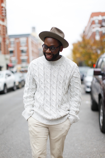23 Cozy Cable Knit Sweater Outfits For Men - Styleohol