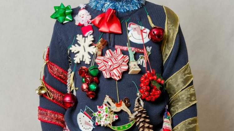 DIY Ugly Christmas Sweaters | 13 Homemade Ideas | Homesteadi