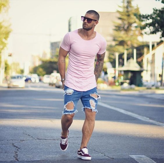 Pin by Jshjacpp on Distressed / Ripped Jeans | Summer outfits men .