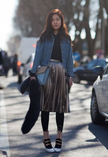 16 Feminine Pleated Midi Skirt Outfits For Fall And Winter 6 .
