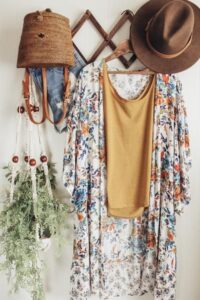 Mixed Print Floral Kimono | cute outfits for spring and summer .