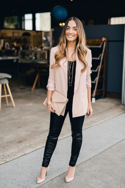 22 Gentle Outfits With Pale Pink Jackets - Styleohol