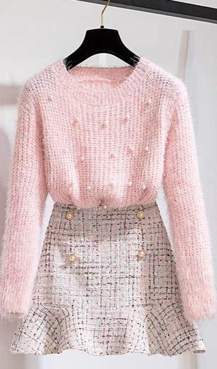 Pin by Lola Parta on powder pink fashionista | Girly outfits .