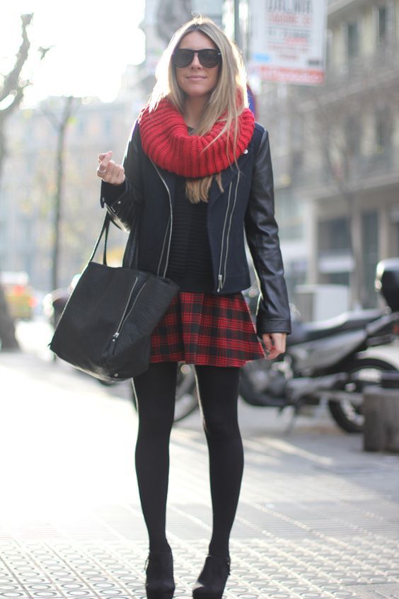 Skater skirt | Stylish winter outfits, Tartan skirt outfit, Red .