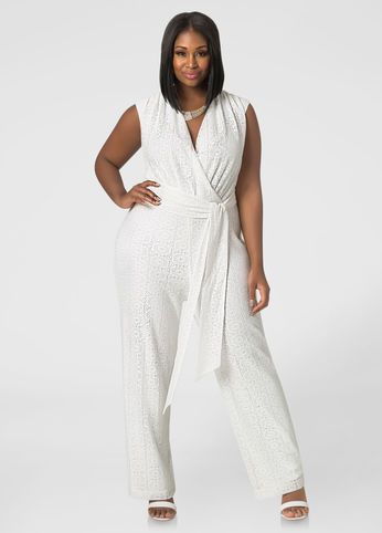 45 OF THE MOST GORGEOUS PLUS SIZE WEDDING DRESS FOR CURVY BRIDE .