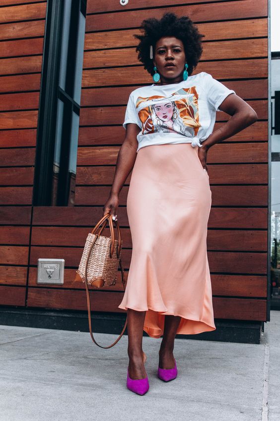 15 Satin Midi Skirt Outfits For Summer - Styleohol