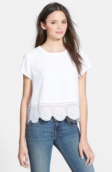 Outfits With Scallop Hem Blouses - thelatestfashiontrends.com .