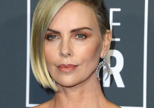 These Are Our 25 Favorite Short Haircuts for Women Over