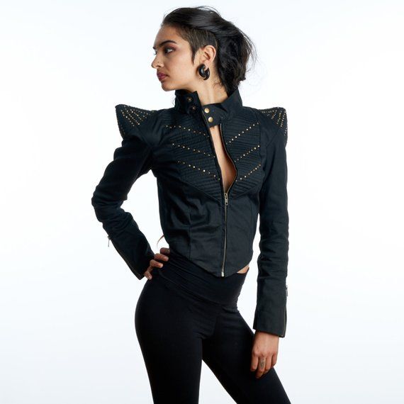 Shoulderpad Jacket Outfits - thelatestfashiontrends.com | 80s .