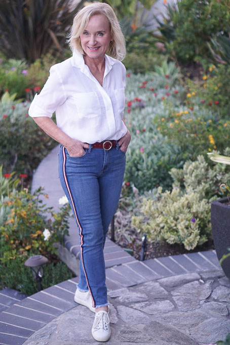 Two Ways to Style Jeans with Side Stripes – aquamarinastyle.c