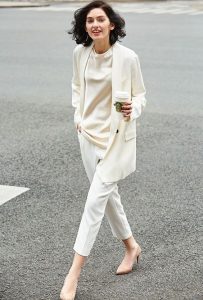 15 Silk Blouse And Top Outfits For A Bit Of Edge - Styleohol