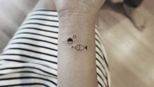 21 Small Fish Tattoo Ideas For Women - Styleohol