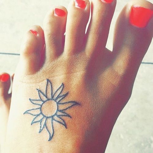 100 Cute and Small Foot Tattoos with Pictures | Small foot tattoos .