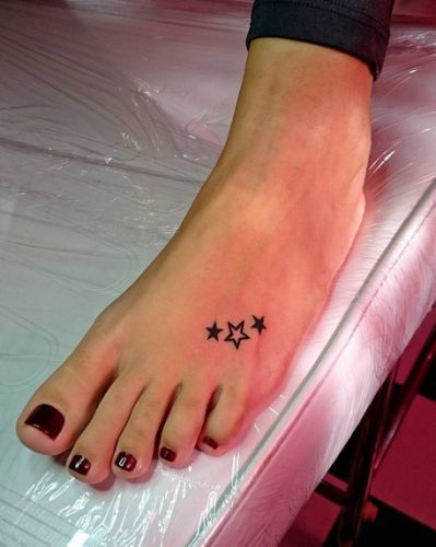 32+ Foot Tattoo Designs, Ideas | Star foot tattoos, Small foot .