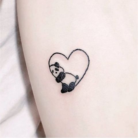 24 Small Panda Bear Tattoo Ideas For Girls | Beauty in 2020 .