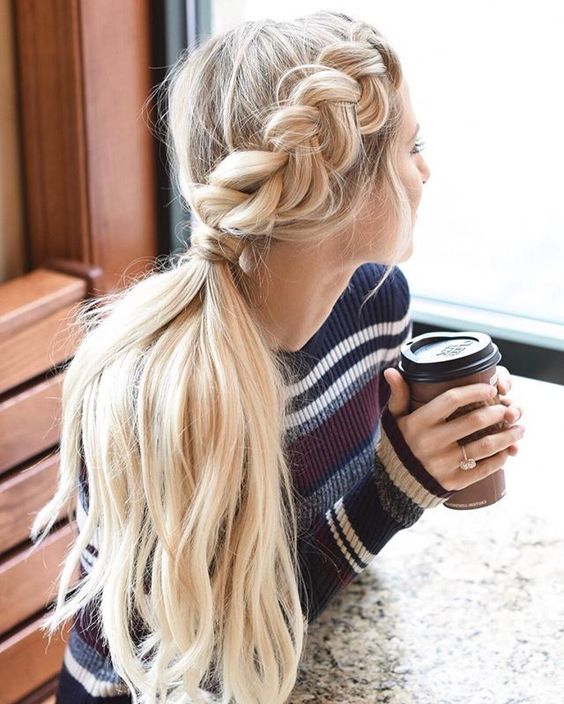 15 Cute Sweater Weather Hairstyle Ideas - Styleohol
