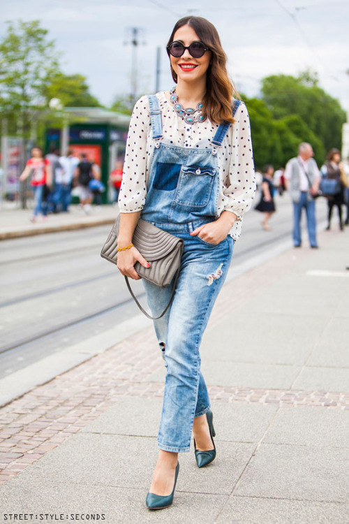 17 Popular and Trendy Dungarees Outfit Ide