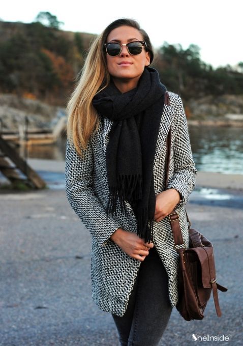 How to Wear Tweed | Fashion, Black and white jacket, Houndstooth co