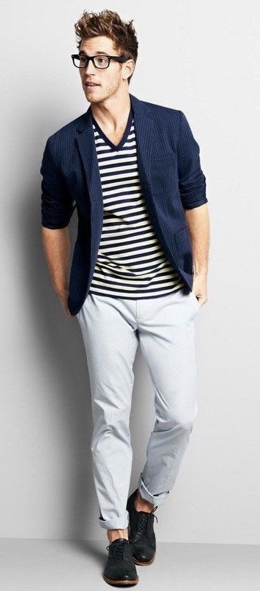 Summer business casual inspiration with a navy white v-neck t .